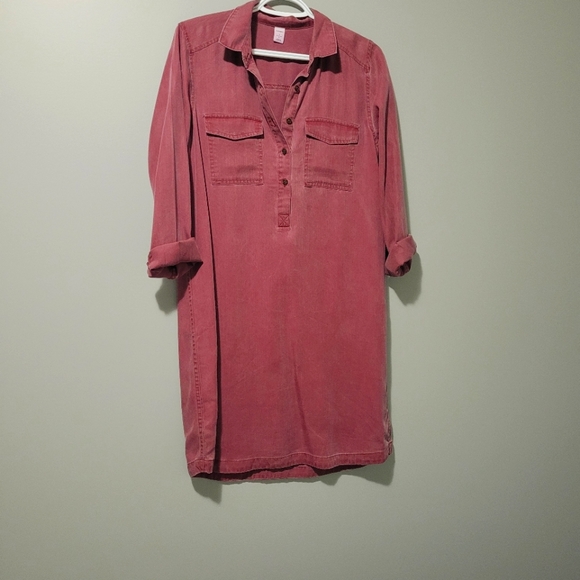 Dress, Blouse from Small to Medium - Picture 11 of 12